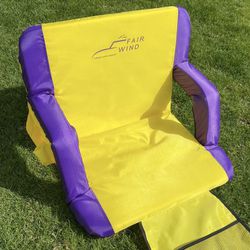 Fair Wind XL Portable Adjustable Armrest Stadium Seat With Cushion