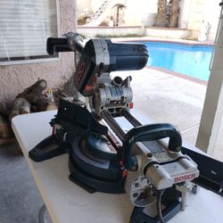 Boch Dual Bevel Slide Miter Saw  5412L