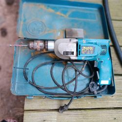 Classic Corded Makita 3\4 Hammer Drill
