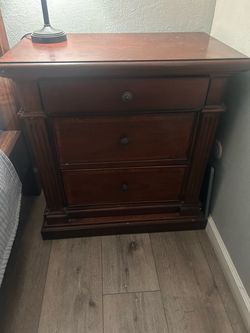 Night stands