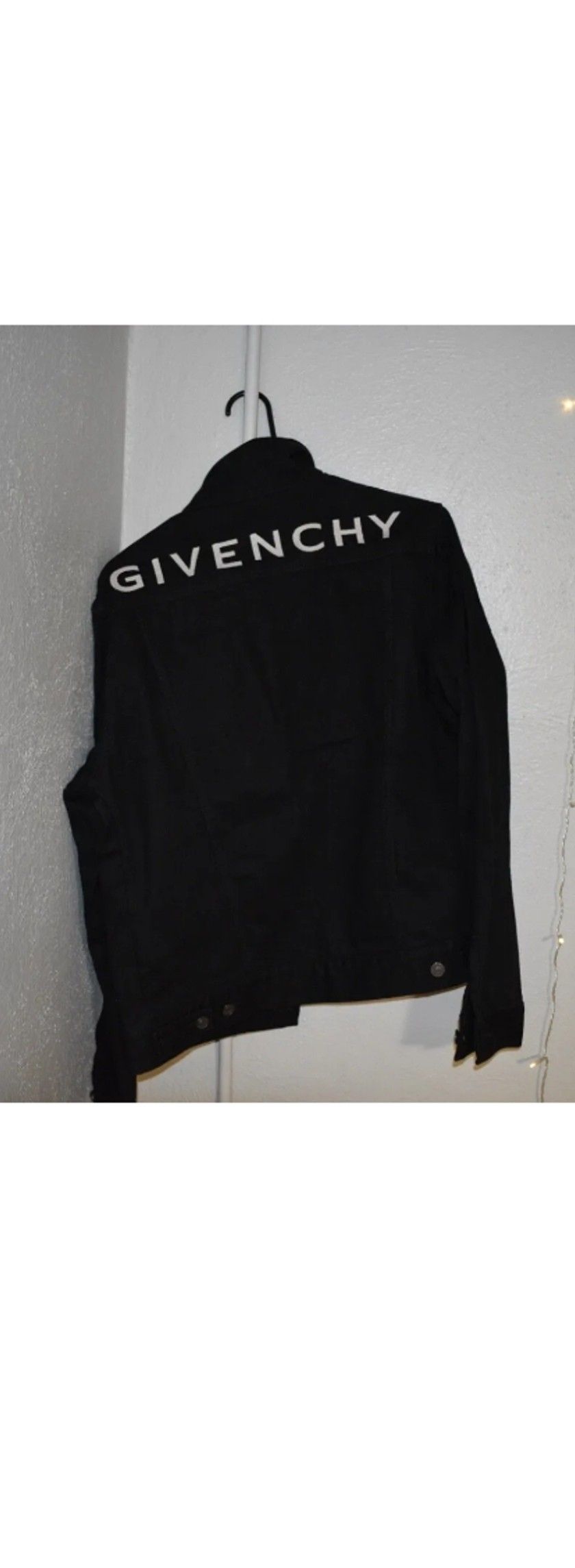 GIVENCHY DENIM JACKET SMALL TO MEDIUM AUTHENTIC