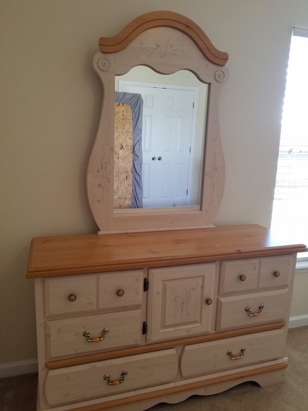 Kathy Ireland Princess Bouquet Bedroom Set For In Orange Park Fl Offerup