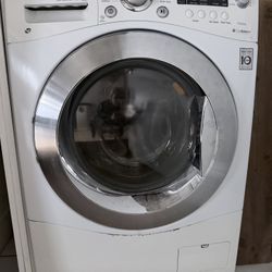 LG  Compact All-In-One Ventless Washer/Dryer Combo