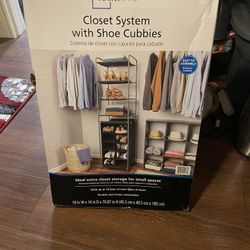 Closet System w/ Shoe Cubbies 