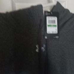 Large Under Armour Hoodie