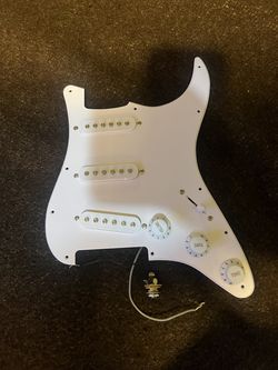 Fender Squier Pickups and Pick guard