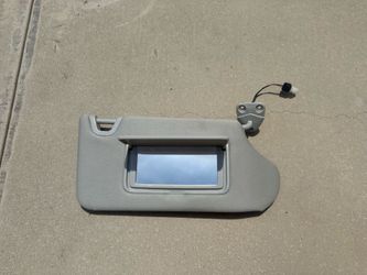 Nissan Altima Sun Visor (1)