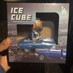 Ice Cube Bobble Head 