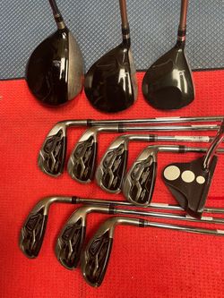 King Cobra golf club for man right hand with putter and Ogio kick stand golf bag all included
