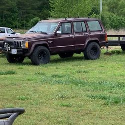 1987 Jeep Cherokee