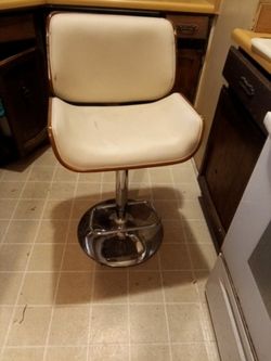 3 Adjustable Bar Stools chairs 20 each