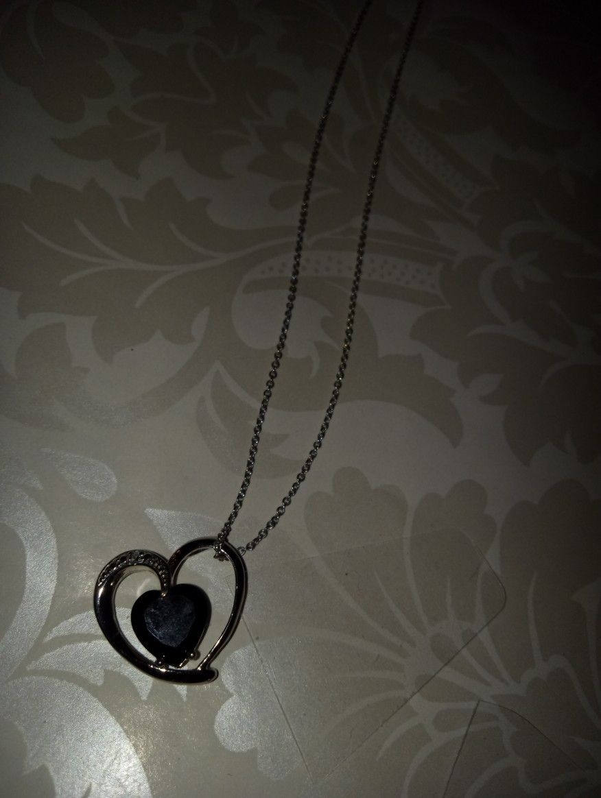 Black Onyx Heart Pendant 