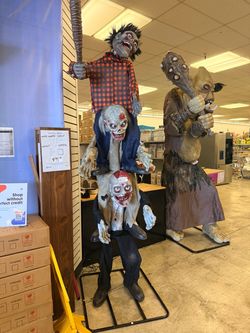 Life-Size Halloween Animatronic Monster Figures
