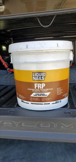 Liquid  Nail 3.5 galloon