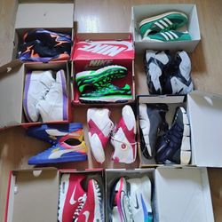 Nikes Reeboks Pumas Adidas 