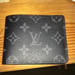 Brand New Louis Vuitton 
