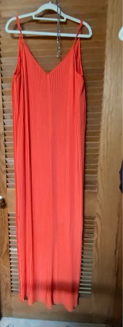 BCBGeneration Hot Coral Sleeveless V-Neck Dress NWT Women's Size L