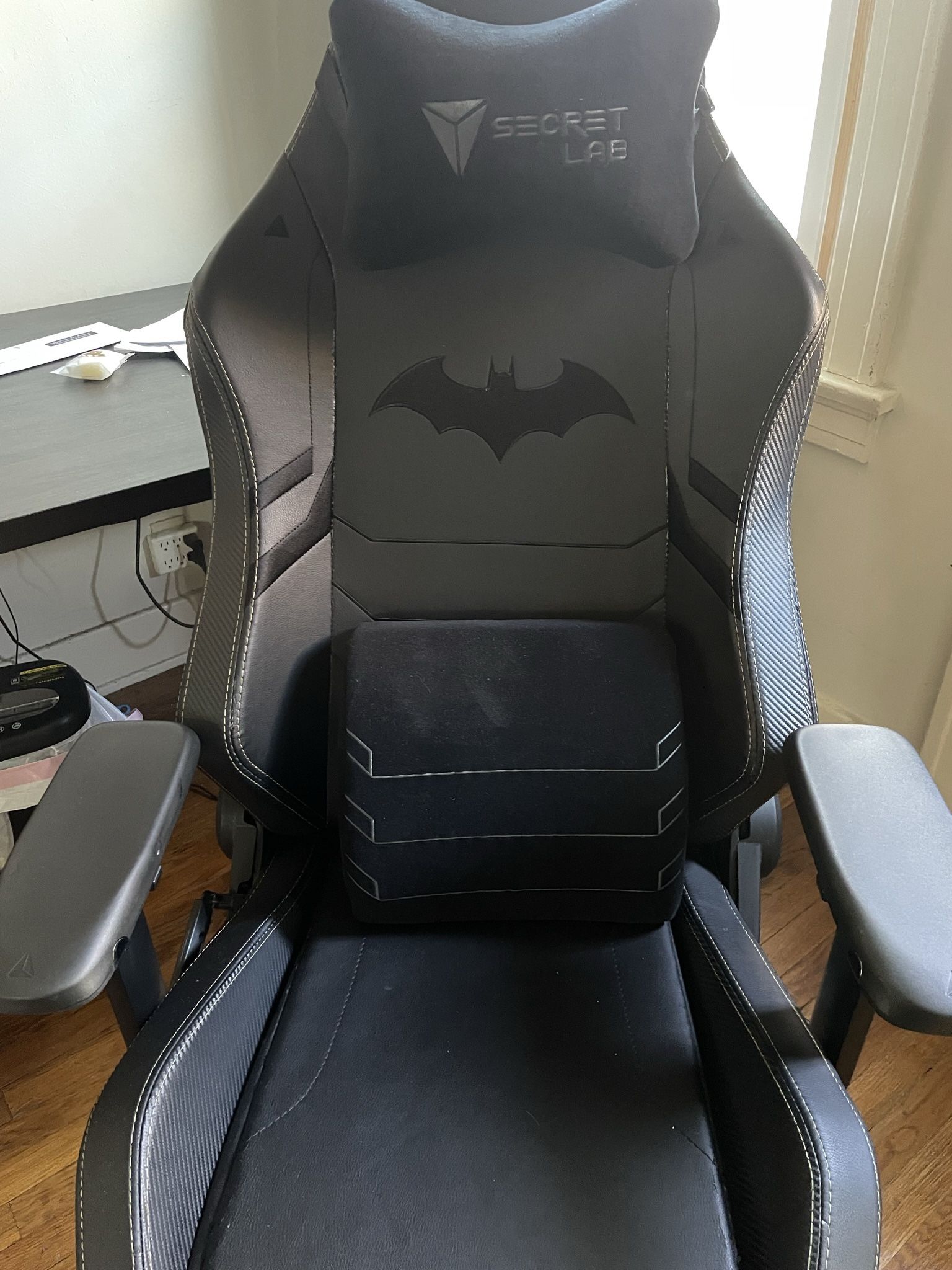 SecretLab Omega 2020 Batman/The Dark Knight 2.0 PU Leather Gaming Chair