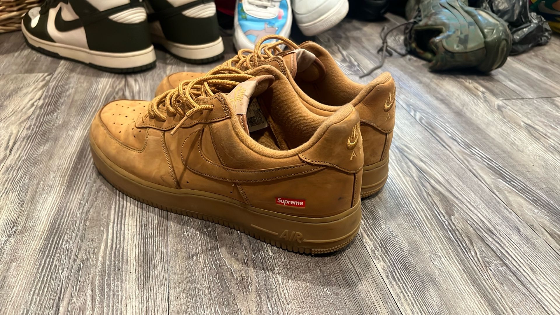 Supreme Wheat Suede Air Force Supreme X Nike Air Force 1- Wheat