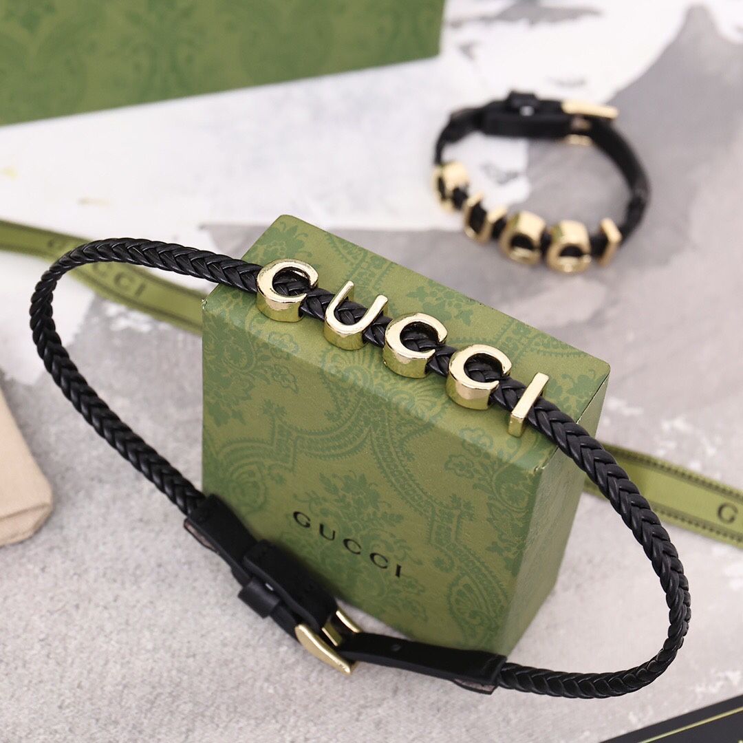 Men's and women's same high-grade retro bracelet