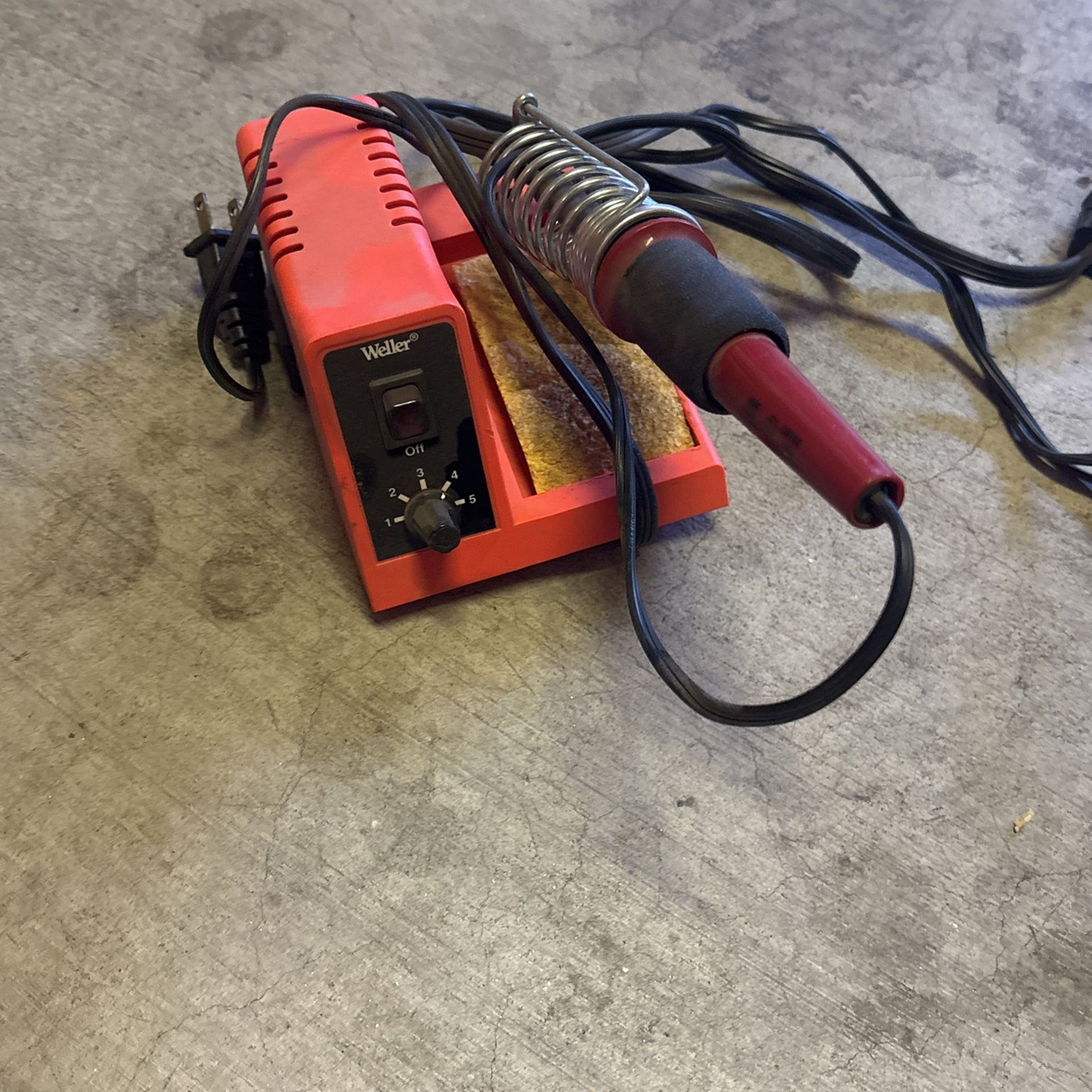 Weller Soldering Iron
