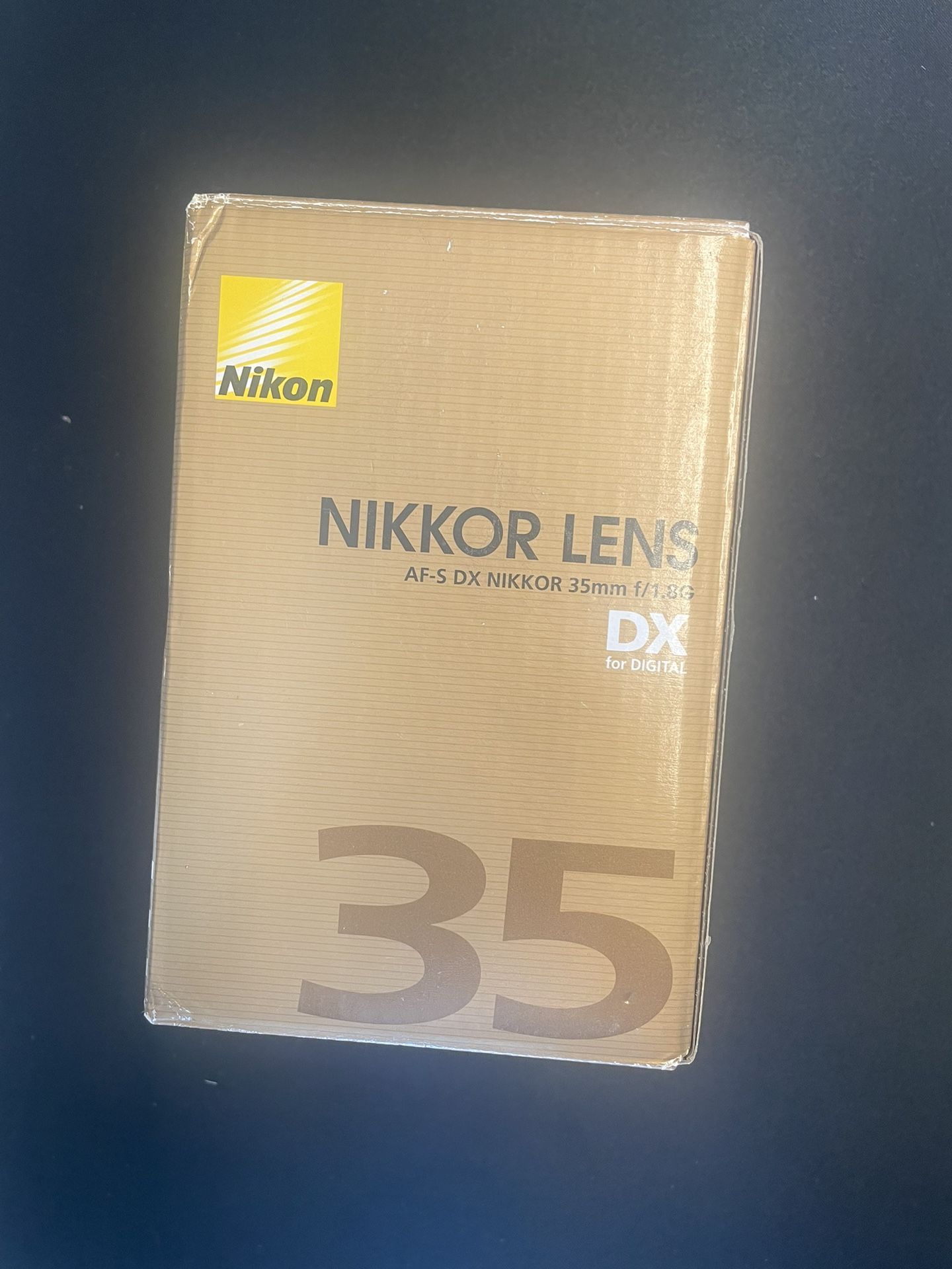 Nikon AF-S DX Nikkor 35mm F/1.8G