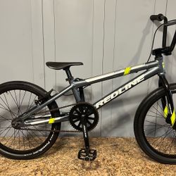 REDLINE  MX TWENTY BIKE 20” 