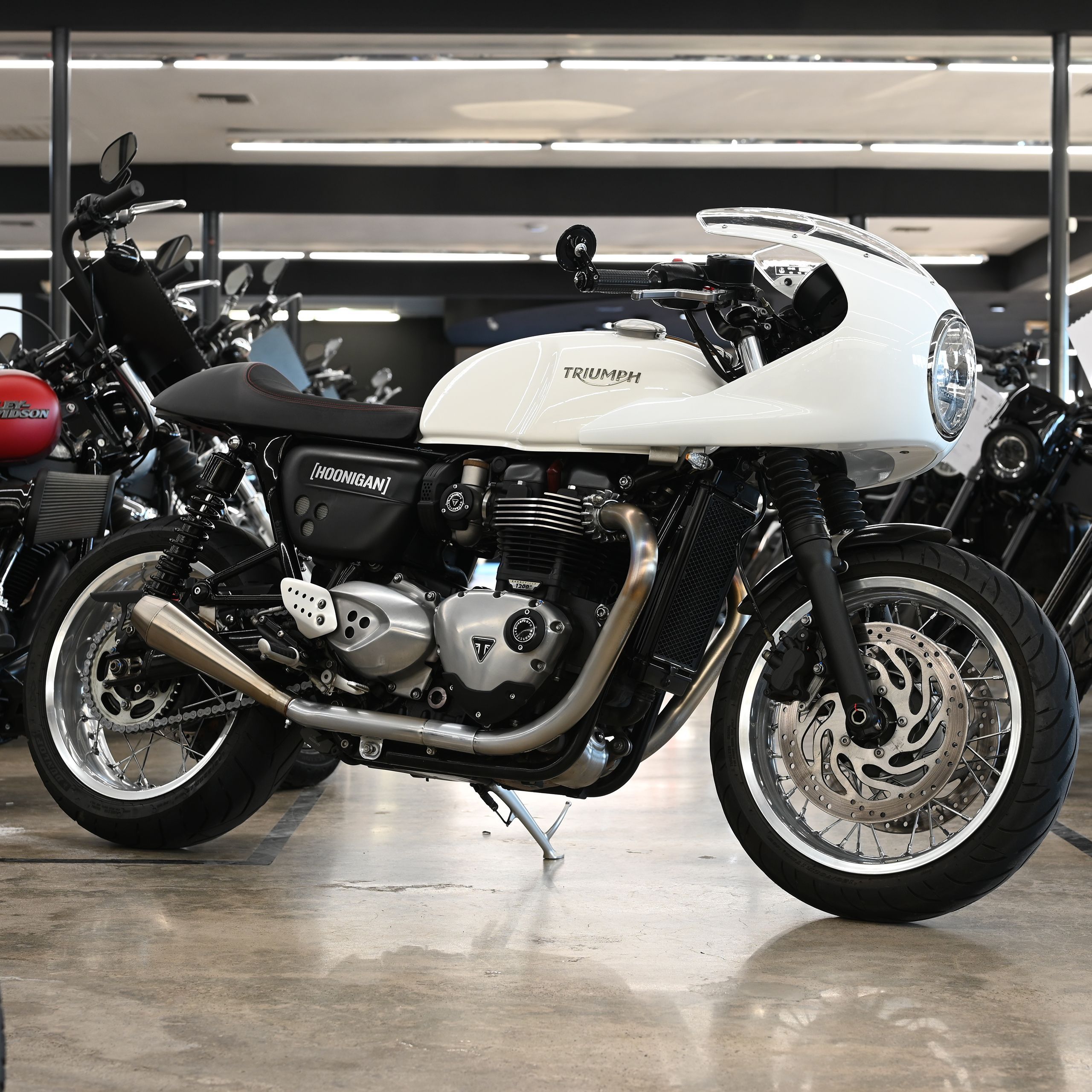 2016 TRIUMPH THRUXTON 1200