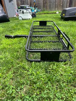 Mockins hitch carrier