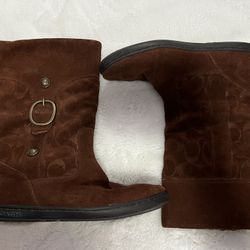 COACH Women's Meyer Signature C Brown Suede Winter Boots Size 8.5 (LIKE NEW) - $60