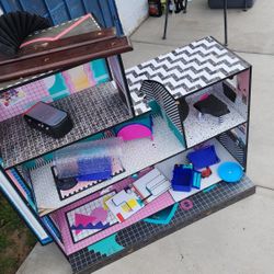 OMG DOLL HOUSE $25