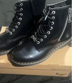 Dr. Martens Black 1460 Zip Lace-Up Boots