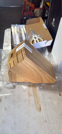 Knife Block Set with Knives and Scissors