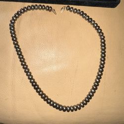 Stunning Black Pearl Necklace W/ 10k Gold Clasp