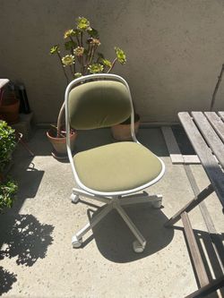 IKEA ÖRFJÄLL Swivel chair