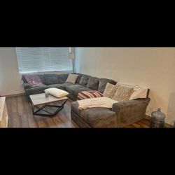 7 Seater Couch 