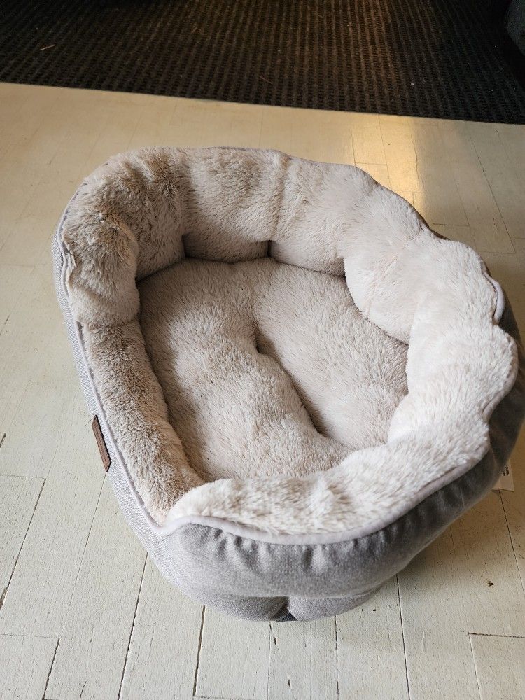 Pet Bed, Medium Size, Dog/cat