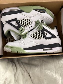 Air Jordan 4 Retro Seafoam Sneakers REAL!