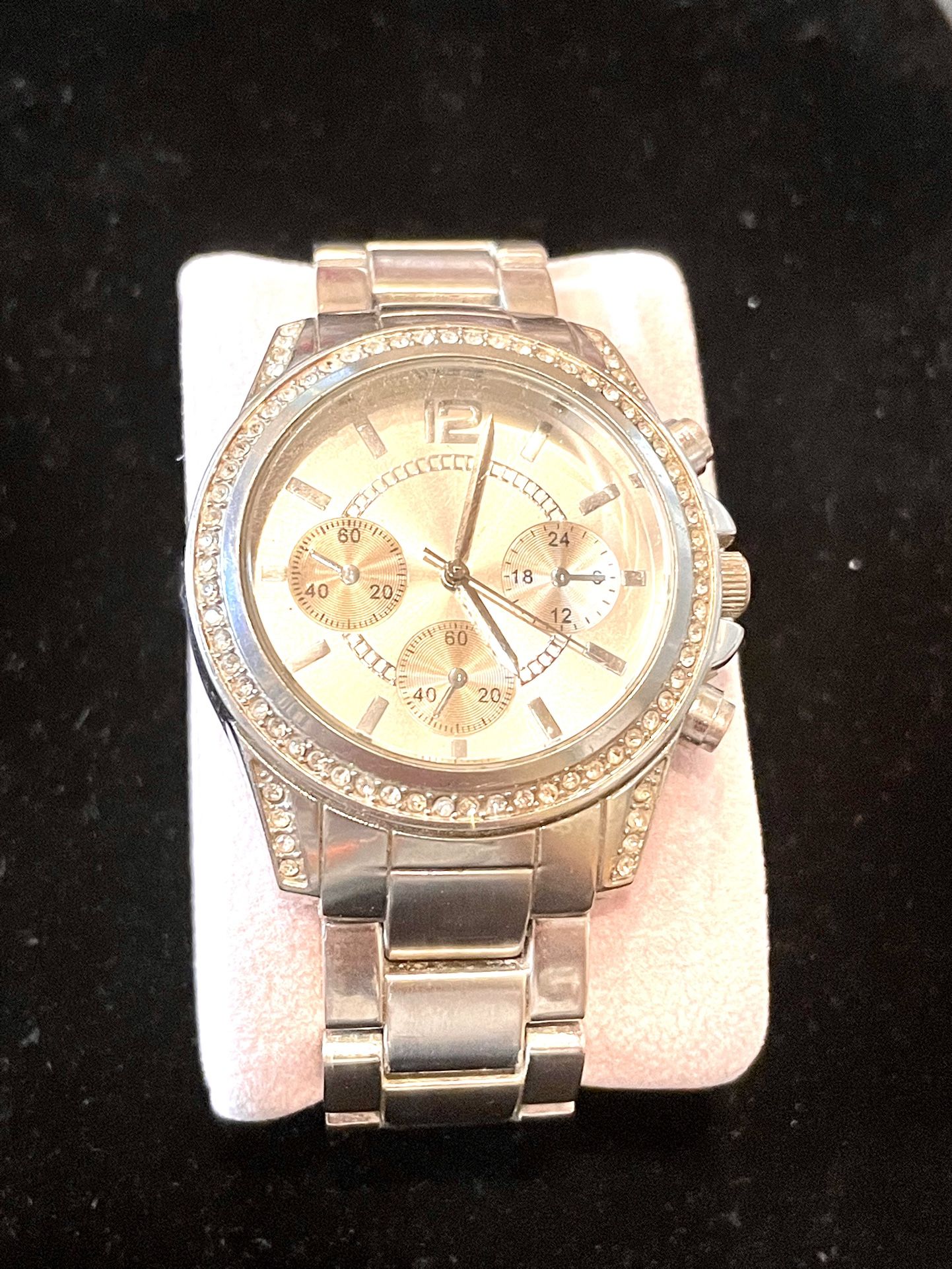 Ladies Glam Crystal Bezel Watch!
