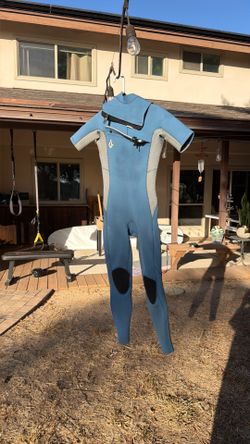 Size 14 wetsuit