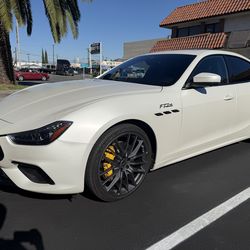 2022 Maserati Ghibli
