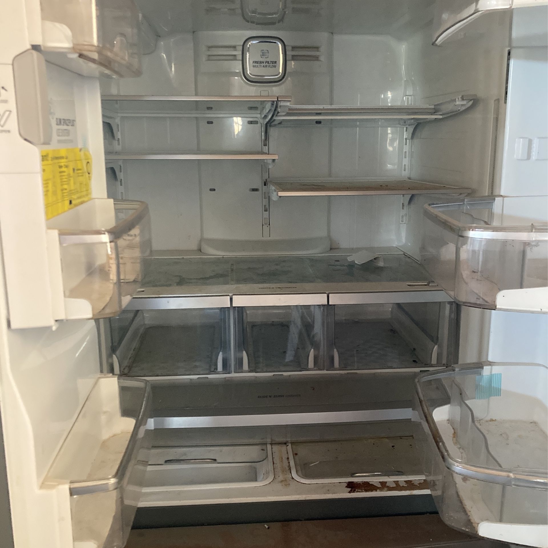 Refrigerator NEEDS TO BE fIXED for Sale in Odessa, TX OfferUp