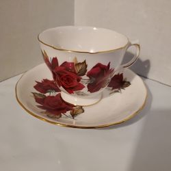 Vintage Royal Vale Tea Cup and Saucer Set Bone China Made in England patt 7978