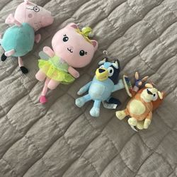 Plus Toy Set . Daddy Pig, Bluey , 