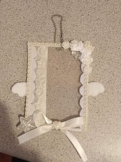 Oshikatsu pearl white photocard holder keychain