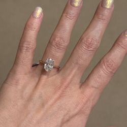 2-3/4 CT TW. Oval Certified Lab-Grown Diamond Engagement Ring, Size 7, 14K VS1