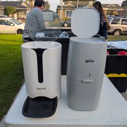 Automatic Dog Feeder And/Or Pet Genie