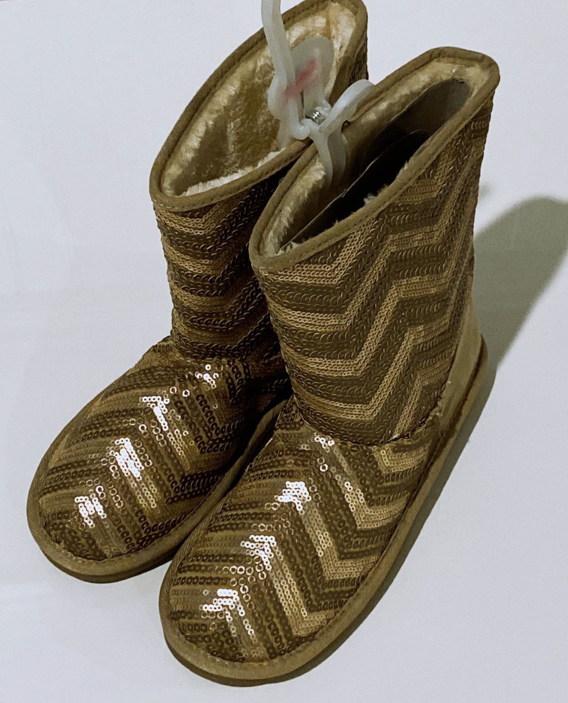New Justice Winter Boots Beige Sequins Size 7 Tween (also fits adults)