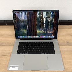 16" MacBook Pro M1 Pro 10 Core*32GB RAM*1TB SSD