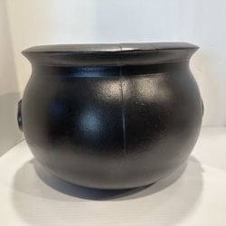 Vintage BLOW MOLD General Foam Plastics Cauldron Halloween Goth 